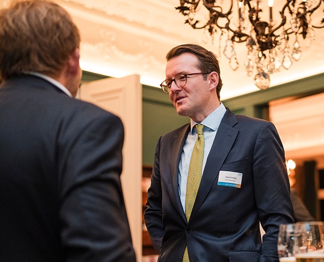 Rechtsanwalt Daniel Fehling von GSK Stockmann im Gespräch