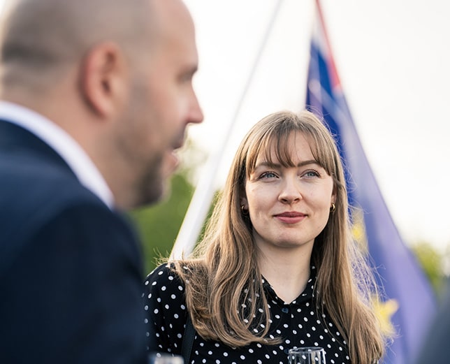 Rechtsanwältin Karolin Streser von GSK Stockmann bei einer Veranstaltung